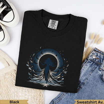 Black Comfort Colors t-shirt with moon and female silhouette graphic.