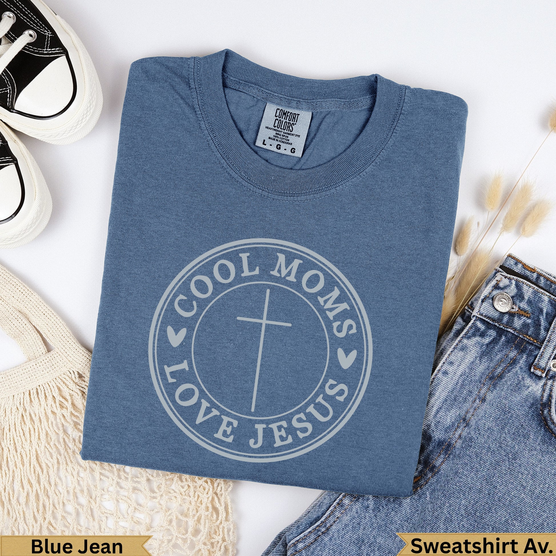 Blue Jean Comfort Colors t-shirt with "Cool Moms Love Jesus" circular graphic.