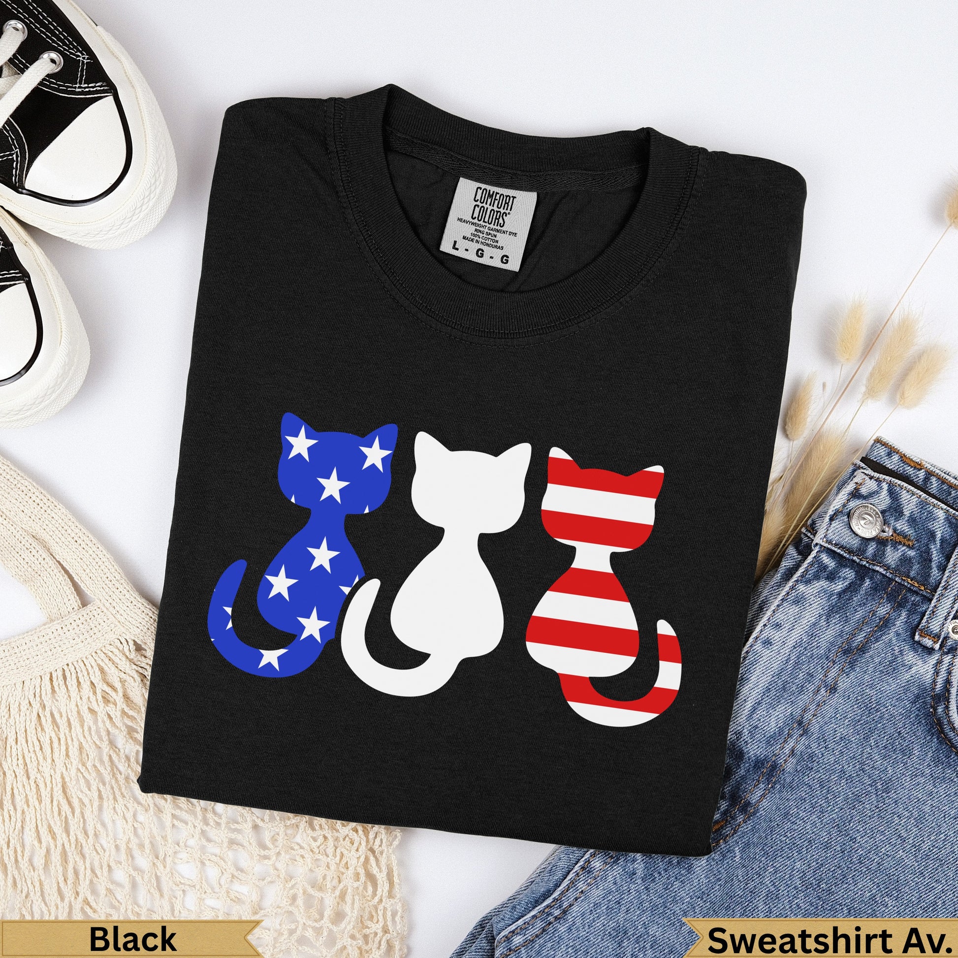Black Comfort Colors t-shirt with patriotic cat design.